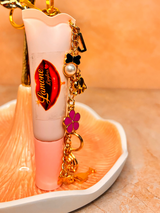 Lipgloss with personalized keychains